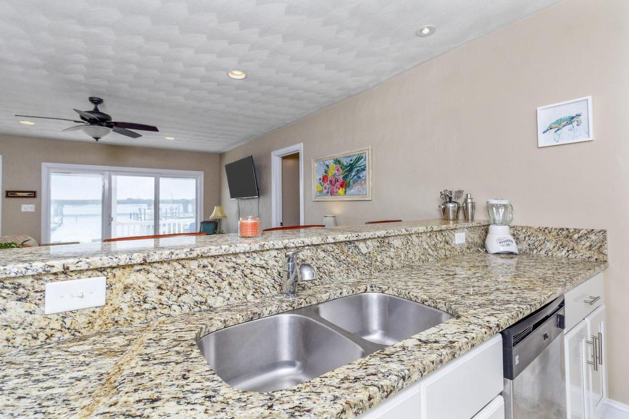 Water Front Delight On The Bay Home Норфолк Екстериор снимка